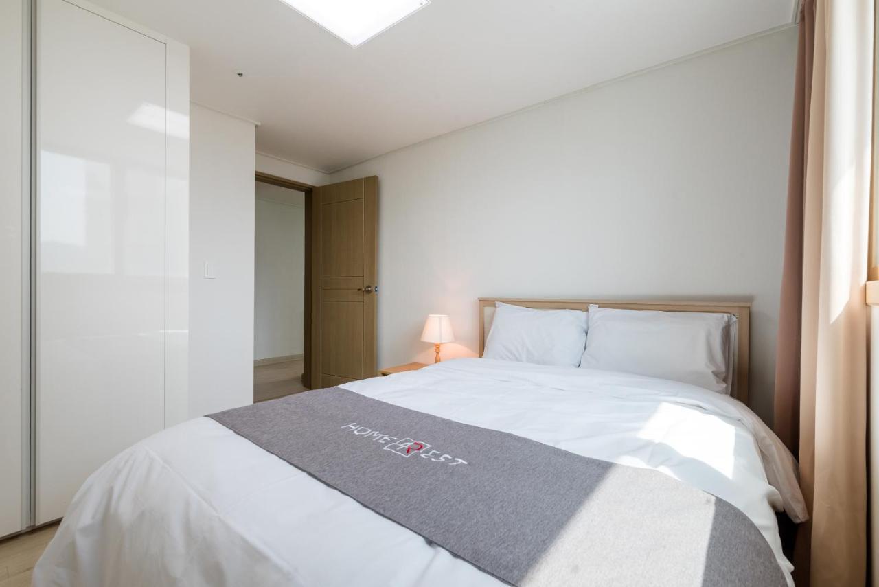 Js Residence Hotel Okpo Кодже Экстерьер фото